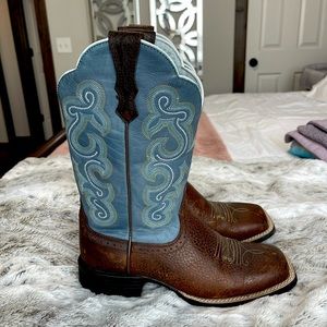 Ariat Cowgirl Boot